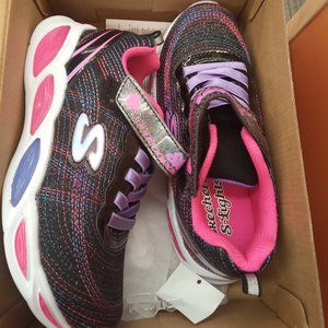 Sketchers lights pink and black girls size 3 shoes